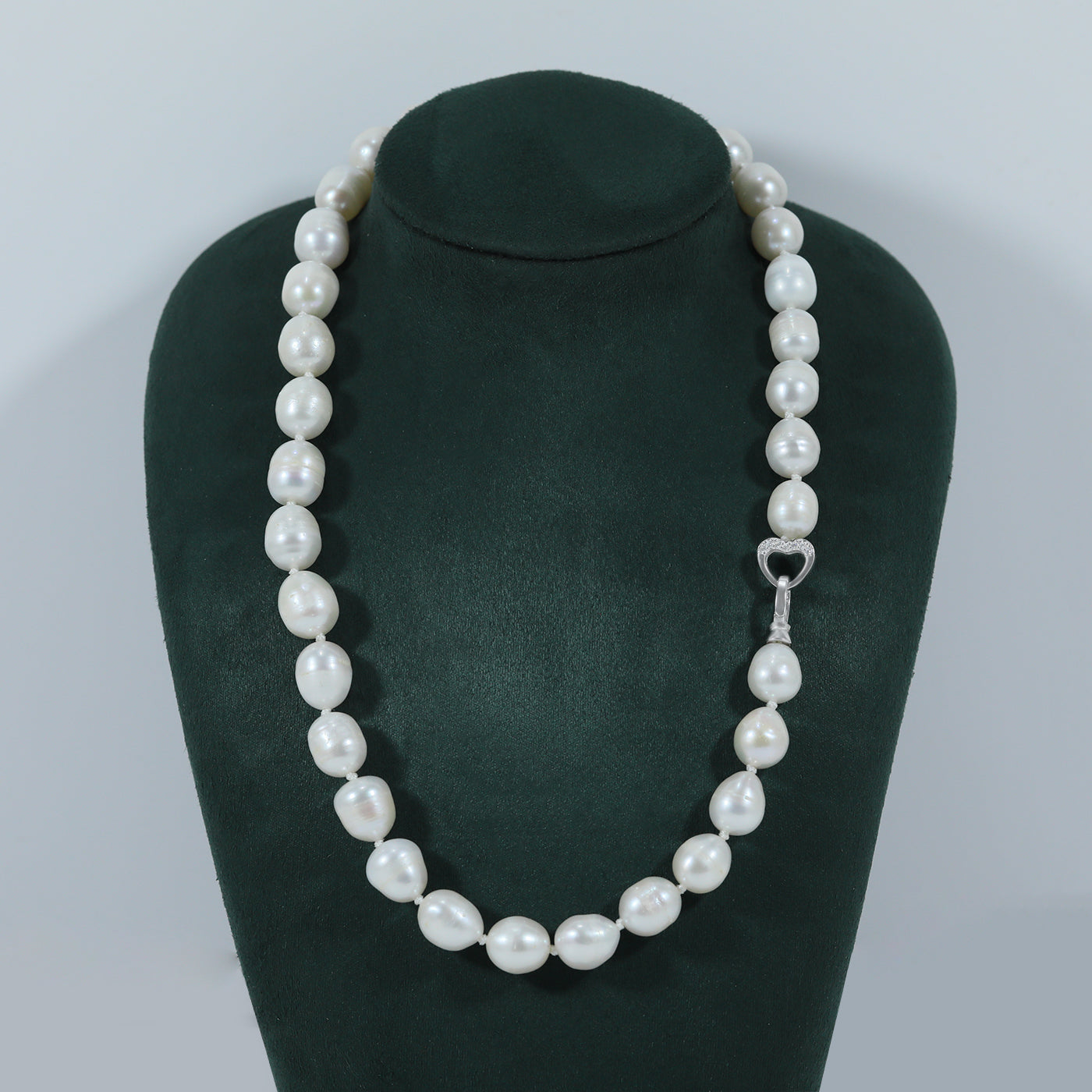 10-11mm Freshwater Pearl Necklace - Exquisite 18 Inch Handcrafted Jewelry with 925 Silver Plated Clasp, Luxurious Style for Women, Ideal for Daily Wear, Special Occasions, and Christmas Gifting