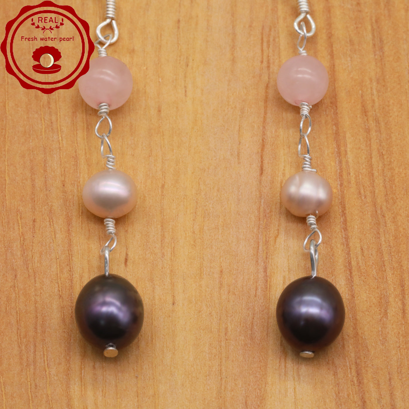 1 pair of stylish 925 silver and Fresh Water Pearl earrings Elegant fresh water pearl pendant earrings, ideal for Christmas and Valentine's Day holiday gifts, perfect for everyday, wedding, birthday party, anniversary earrings